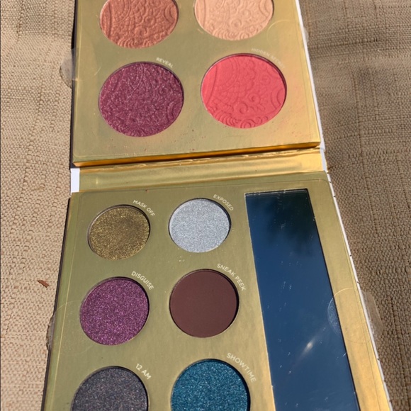 Pur midnight masquerade face palette - Picture 2 of 2